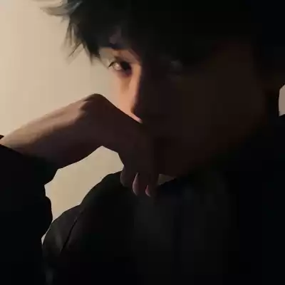 郝依霜